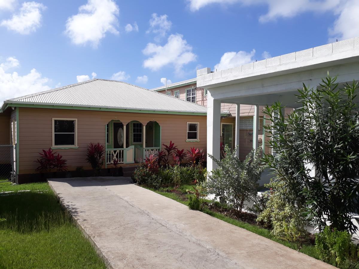 Apartment Unforgetable Gardens Falmouth Harbour 外观 照片